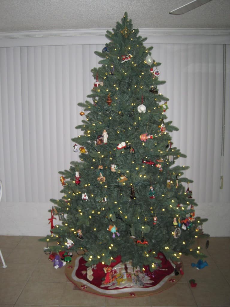 Christmas Tree 2013 with Christmas Mouse